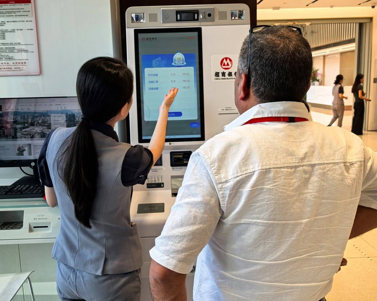 最新医保卡提取现金方法自助提款机方法分析(最方便真实的拉萨医疗保障卡怎么提取现金方法)